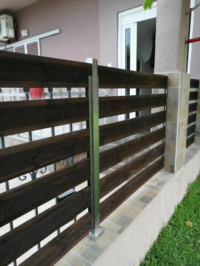 Néa Meságkala Ο Ακλόνητος 아파트 호텔 외부 사진